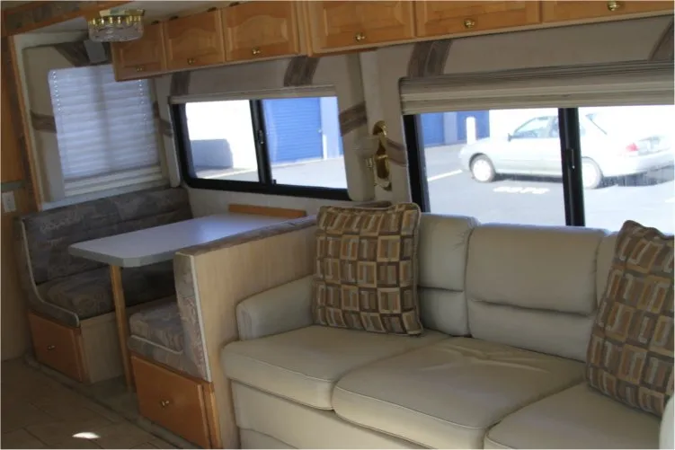 2004 Tiffin Phaeton Couch and Dinette