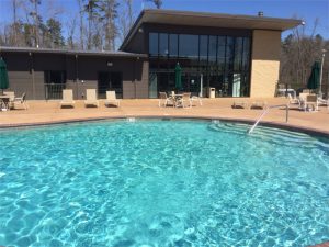 Swimming pool Catherine's Landing