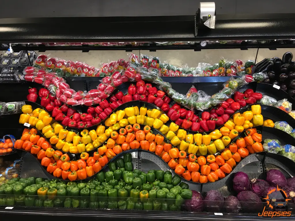 Bell Pepper Display Chedraui Mexico