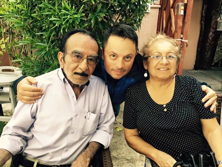 Eric with his uncle and aunt in Mexico