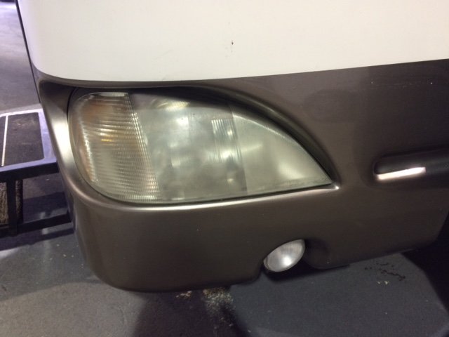 Foggy RV Headlight