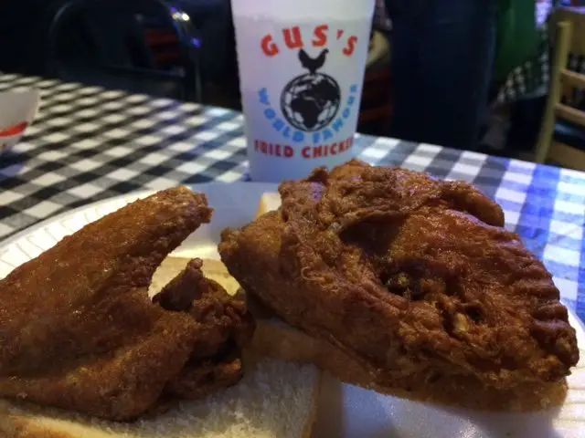 Gus's World Famous Fried Chicken Memphis