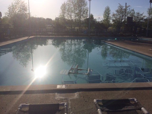 Jellystone Park Nashville Pool