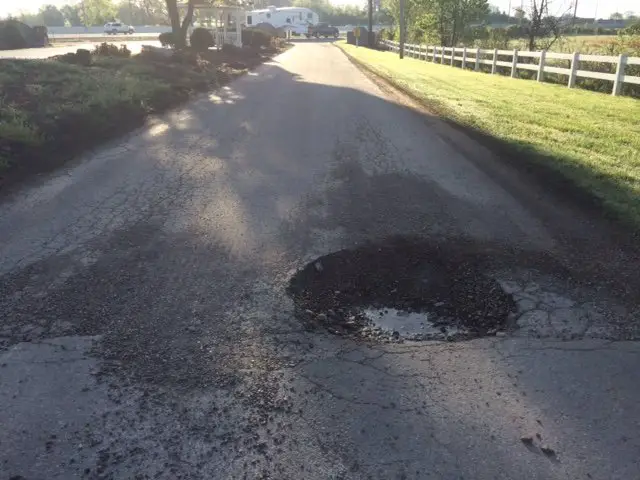 Jellystone Park Nashville Pothole