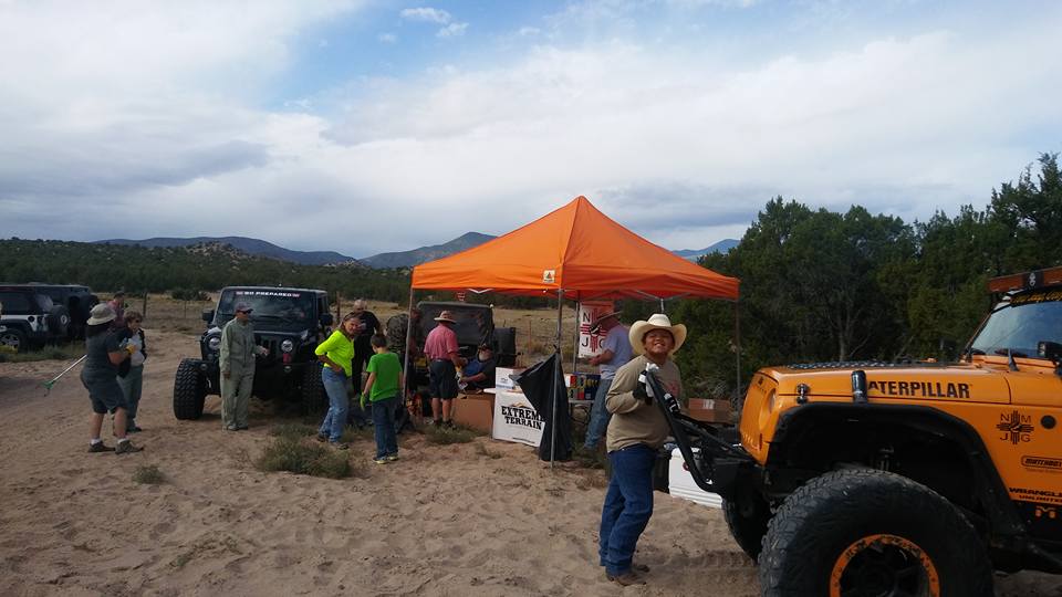 trail maintenance by the New Mexico Jeep Group 