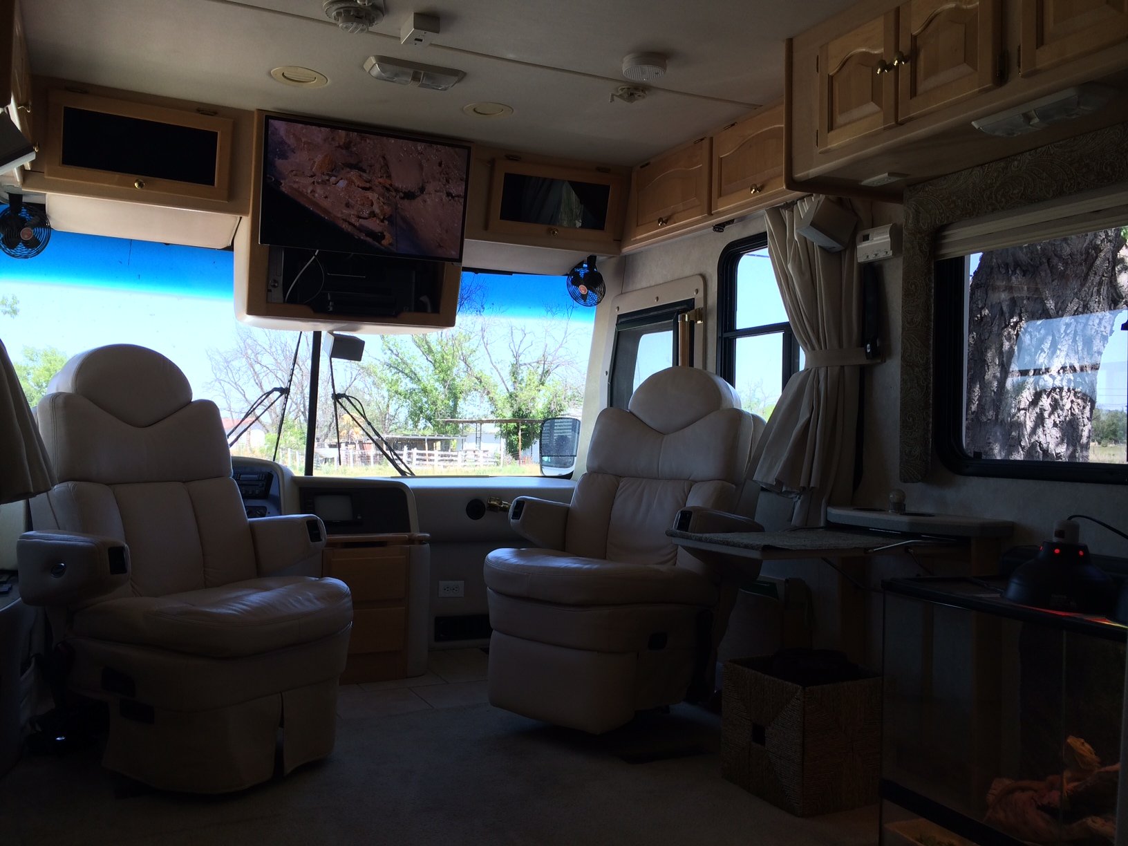 RV Chairs and Fold out Table