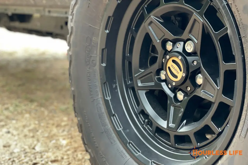 WARN Diamond Cutter Wheel on Jeep Gladiator